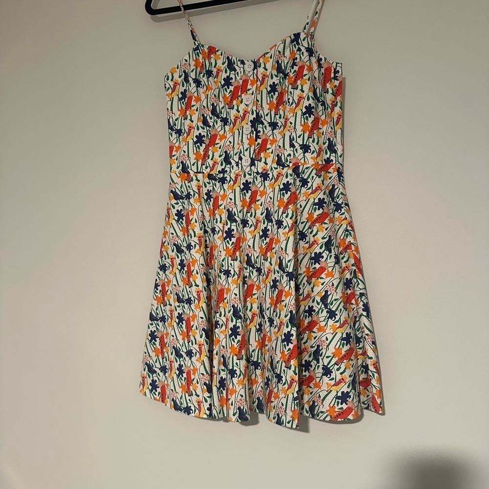 Alice + Olivia 4 Nella Sun Dress Fit Flare Bird Parrot Print Mini Button NWOT - Picture 2 of 7